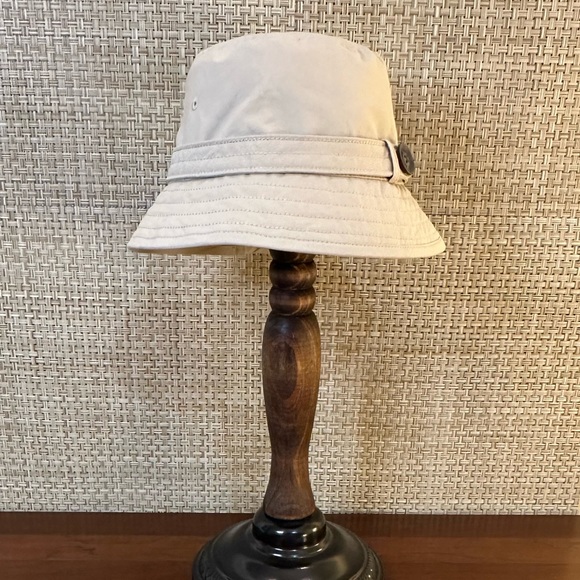 🌟2xHP🌟2011 Eddie Bauer Christine Vented Bucket Rain Hat Water Repellent S/M - Picture 2 of 10